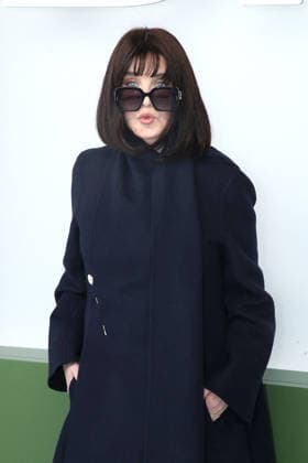 Isabelle Adjani Celebs attend the Dior Fashion Show, Prêt à porter Automne Hiver 2026 2027, Photocall, as part of Paris Fashion Week on March 03, 2026 in Paris, France Bertrand Rindoff Bestimage Celebs attend the Dior Womenswear Fall Winter 2026 2027 show as part of Paris Fashion Week on March 03, 2026 in Paris, France Paris France  Copyright: xBERTRANDxRINDOFFxPETROFFx xBESTIMAGExBERTRANDxRINDOFFxPETROFFx xBESTIMAGEx