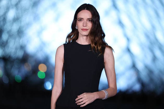 PFW Le Grand Diner du Louvre Arrivals Photocall Stacy Martin attending the Le Grand Diner du Louvre Arrivals Photocall at the Musee du Louvre as part of Paris Fashion Week on March 03, 2026 in Paris, France. Photo by Jerome Dominé ABACAPRESS.COM Paris France  Copyright: xDominexJerome ABACAx