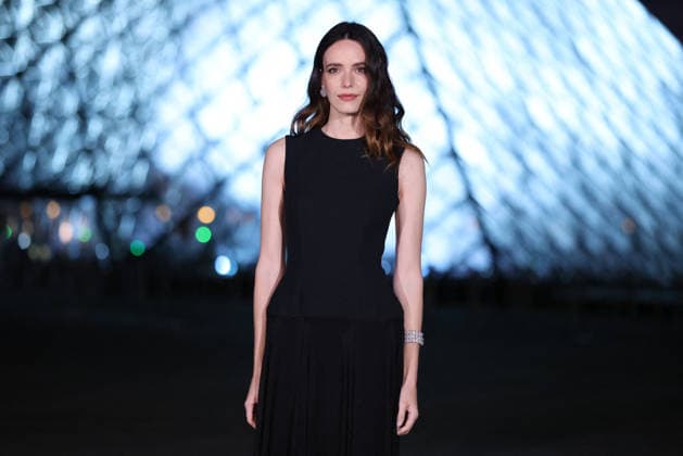 PFW Le Grand Diner du Louvre Arrivals Photocall Stacy Martin attending the Le Grand Diner du Louvre Arrivals Photocall at the Musee du Louvre as part of Paris Fashion Week on March 03, 2026 in Paris, France. Photo by Jerome Dominé ABACAPRESS.COM Paris France  Copyright: xDominexJerome ABACAx