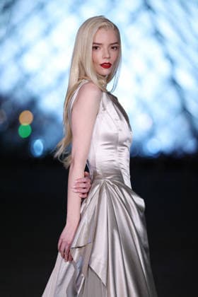 PFW Le Grand Diner du Louvre Arrivals Photocall Anya Taylor Joy attending the Le Grand Diner du Louvre Arrivals Photocall at the Musee du Louvre as part of Paris Fashion Week on March 03, 2026 in Paris, France. Photo by Jerome Dominé ABACAPRESS.COM Paris France  Copyright: xDominexJerome ABACAx