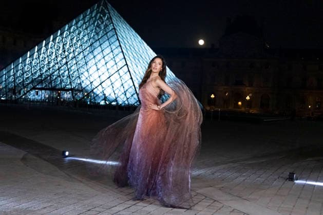 Eileen Gu - Le Grand Diner du Louvre, à Paris France, le 3 mars 2026 Olivier Borde Bestimage Photocall of Le Grand Diner du Louvre , France, March 3rd , 2026 Olivier Borde Paris France  Copyright: xOLIVIERxBORDEx xBESTIMAGExOLIVIERxBORDEx xBESTIMAGEx
