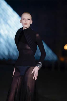 Alex Consani - Le Grand Diner du Louvre, à Paris France, le 3 mars 2026 Olivier Borde Bestimage Photocall of Le Grand Diner du Louvre , France, March 3rd , 2026 Olivier Borde Paris France  Copyright: xOLIVIERxBORDEx xBESTIMAGExOLIVIERxBORDEx xBESTIMAGEx