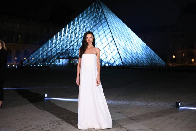 PFW Le Grand Diner du Louvre Arrivals Photocall Amy Jackson attending the Le Grand Diner du Louvre Arrivals Photocall at the Musee du Louvre as part of Paris Fashion Week on March 03, 2026 in Paris, France. Photo by Jerome Dominé ABACAPRESS.COM Paris France  Copyright: xDominexJerome ABACAx