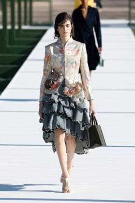 (260304) -- PARIS, March 4, 2026 -- A model presents a creation from the ready-to-wear Fall Winter 2026-2027 collections by Christian Dior during the Paris Fashion Week, in Paris, France, on March 3, 2026. (MeetEurope Handout via Xinhua) FRANCE-PARIS-FASHION WEEK-CHRISTIAN DIOR WuxHuiwo 