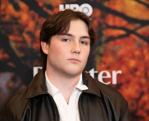 Noah Grismer arrives on the red carpet at the premiere of HBO Rooster on Tuesday, March 3, 2026 in New York City.  NYP20260303533 SERENAxXUxNING