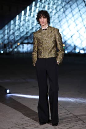 PFW Le Grand Diner du Louvre Arrivals Photocall Sombr attending the Le Grand Diner du Louvre Arrivals Photocall at the Musee du Louvre as part of Paris Fashion Week on March 03, 2026 in Paris, France. Photo by Jerome Dominé ABACAPRESS.COM Paris France  Copyright: xDominexJerome ABACAx