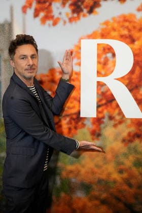 March 3, 2026, New York, Ny, USA: ZACH BRAFF attends the red carpet premiere for HBO original comedy series Rooster,.787 Seventh Avenue, NYC.March 3, 2026. . Red carpet premiere for HBO original comedy series Rooster,.787 Seventh Avenue, NYC.March 3, 2026. New York USA - ZUMAms4_ 20260303_faf_ms4_018 Copyright: xSoniaxMoskowitzxGordonx