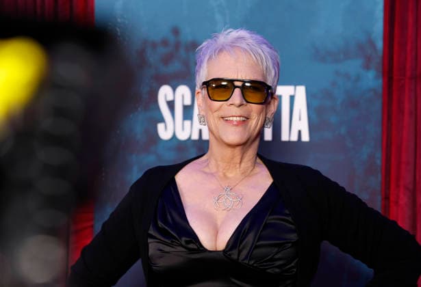 Jamie Lee Curtis arrives on the red carpet at Prime Video s Scarpetta New York Premiere at Regal Union Square on Tuesday, March 3, 2026 in New York City.  NYP20260303211 JOHNxANGELILLO