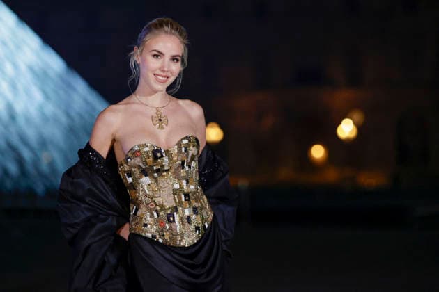 Princess Maria Carolina de Bourbon des Deux Siciles, - Le Grand Diner du Louvre, à Paris France, le 3 mars 2026 Olivier Borde Bestimage Photocall of Le Grand Diner du Louvre , France, March 3rd , 2026 Olivier Borde Paris France  Copyright: xOLIVIERxBORDEx xBESTIMAGExOLIVIERxBORDEx xBESTIMAGEx