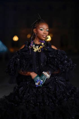 Theodora - Le Grand Diner du Louvre, à Paris France, le 3 mars 2026 Olivier Borde Bestimage Photocall of Le Grand Diner du Louvre , France, March 3rd , 2026 Olivier Borde Paris France  Copyright: xOLIVIERxBORDEx xBESTIMAGExOLIVIERxBORDEx xBESTIMAGEx