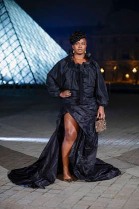 Romane Dicko - Le Grand Diner du Louvre, à Paris France, le 3 mars 2026 Olivier Borde Bestimage Photocall of Le Grand Diner du Louvre , France, March 3rd , 2026 Olivier Borde Paris France  Copyright: xOLIVIERxBORDEx xBESTIMAGExOLIVIERxBORDEx xBESTIMAGEx