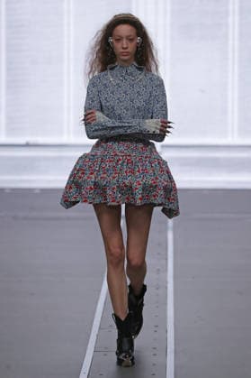 PFW - Anrealage Fecales Runway A model walks the runway during the Anrealage Womenswear Fall Winter 2026-2027 show as part of Paris Fashion Week on March 03, 2026 in Paris, France. Photo by Alain Gil Gonzalez ABACAPRESS.COM Paris France  Copyright: xGonzalezxAlain-Gil ABACAx