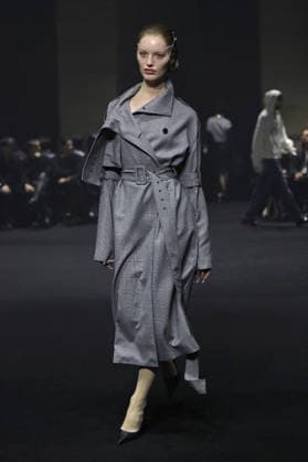 PFW - Matieres Fecales Runway A model walks the runway during the Matieres Fecales Womenswear Fall Winter 2026-2027 show as part of Paris Fashion Week on March 03, 2026 in Paris, France. Photo by Alain Gil Gonzalez ABACAPRESS.COM Paris France  Copyright: xGonzalezxAlain-Gil ABACAx