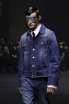 PFW - Matieres Fecales Runway A model walks the runway during the Matieres Fecales Womenswear Fall Winter 2026-2027 show as part of Paris Fashion Week on March 03, 2026 in Paris, France. Photo by Alain Gil Gonzalez ABACAPRESS.COM Paris France  Copyright: xGonzalezxAlain-Gil ABACAx