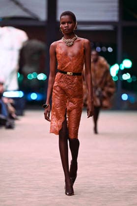 Saint Laurent fashion show Womens Ready to Wear Fall Winter 2026 2027 Collection during Paris Fashion Week PFW on March 3, 2026 Saint Laurent fashion show Womens Ready to Wear Fall Winter 2026 2027 Collection during Paris Fashion Week PFW on March 3, 2026 Paris France  Copyright: xAgencex xBestimagexAgencex xBestimagex