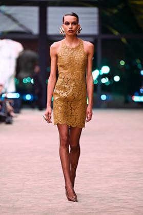 Saint Laurent fashion show Womens Ready to Wear Fall Winter 2026 2027 Collection during Paris Fashion Week PFW on March 3, 2026 Saint Laurent fashion show Womens Ready to Wear Fall Winter 2026 2027 Collection during Paris Fashion Week PFW on March 3, 2026 Paris France  Copyright: xAgencex xBestimagexAgencex xBestimagex