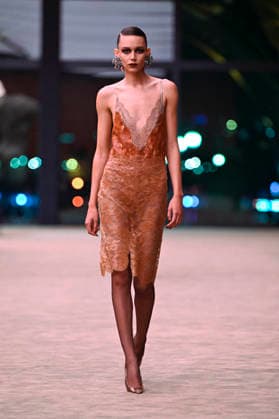 Saint Laurent fashion show Womens Ready to Wear Fall Winter 2026 2027 Collection during Paris Fashion Week PFW on March 3, 2026 Saint Laurent fashion show Womens Ready to Wear Fall Winter 2026 2027 Collection during Paris Fashion Week PFW on March 3, 2026 Paris France  Copyright: xAgencex xBestimagexAgencex xBestimagex