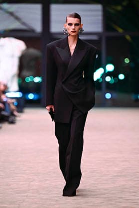 Saint Laurent fashion show Womens Ready to Wear Fall Winter 2026 2027 Collection during Paris Fashion Week PFW on March 3, 2026 Saint Laurent fashion show Womens Ready to Wear Fall Winter 2026 2027 Collection during Paris Fashion Week PFW on March 3, 2026 Paris France  Copyright: xAgencex xBestimagexAgencex xBestimagex