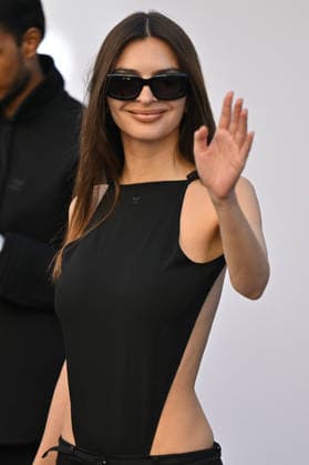 PFW Courreges Outside Arrivals Emily Ratajkowski arriving at Courreges show during Fashion Week in Paris, France on March 4, 2026. Photo by Julien Reynaud APS-Medias ABACAPRESS.COM Paris France  Copyright: xReynaudxJulien APS-Medias ABACAx