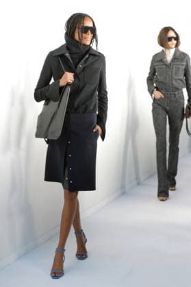 PFW - Courreges - Backstage - Womenswear A model poses backstage prior to the Courrèges Womenswear Fall Winter 2026-2027 show as part of Paris Fashion Week on March 04, 2026 in Paris, France. Photo by Gonzalez Alain-Gil ABACAPRESS.COM Paris Ile-de-France France  Copyright: xGonzalezxAlain-Gil ABACAx