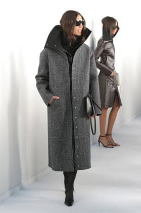 PFW - Courreges - Backstage - Womenswear A model poses backstage prior to the Courrèges Womenswear Fall Winter 2026-2027 show as part of Paris Fashion Week on March 04, 2026 in Paris, France. Photo by Gonzalez Alain-Gil ABACAPRESS.COM Paris Ile-de-France France  Copyright: xGonzalezxAlain-Gil ABACAx