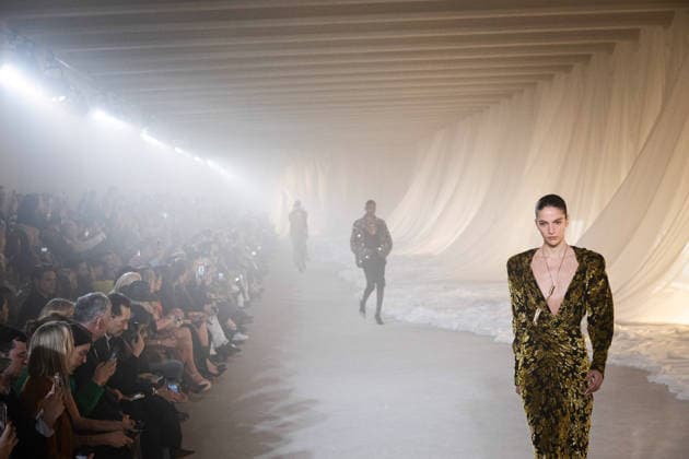 PFW - Balmain Runway A model walks the runway during the Balmain Womenswear Fall Winter 2026-2027 show as part of Paris Fashion Week on March 04, 2026 in Paris, France. Photo by Alexis Jumeau ABACAPRESS.COM Paris France  Copyright: xJumeauxAlexis ABACAx