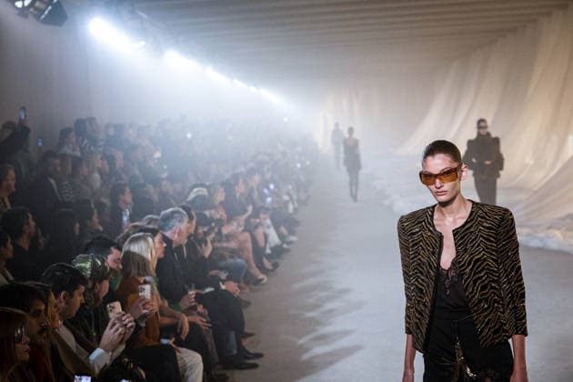 PFW - Balmain Runway A model walks the runway during the Balmain Womenswear Fall Winter 2026-2027 show as part of Paris Fashion Week on March 04, 2026 in Paris, France. Photo by Alexis Jumeau ABACAPRESS.COM Paris France  Copyright: xJumeauxAlexis ABACAx