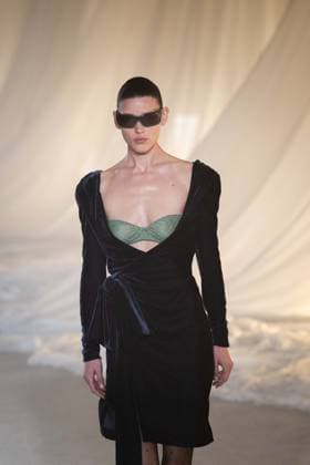 PFW - Balmain Runway A model walks the runway during the Balmain Womenswear Fall Winter 2026-2027 show as part of Paris Fashion Week on March 04, 2026 in Paris, France. Photo by Alexis Jumeau ABACAPRESS.COM Paris France  Copyright: xJumeauxAlexis ABACAx