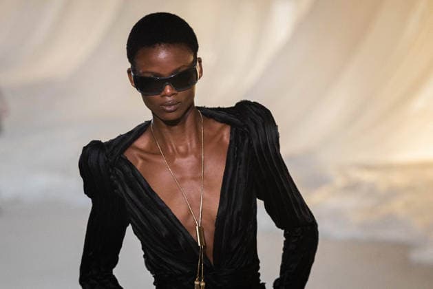 PFW - Balmain Runway A model walks the runway during the Balmain Womenswear Fall Winter 2026-2027 show as part of Paris Fashion Week on March 04, 2026 in Paris, France. Photo by Alexis Jumeau ABACAPRESS.COM Paris France  Copyright: xJumeauxAlexis ABACAx