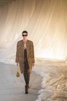 PFW - Balmain Runway A model walks the runway during the Balmain Womenswear Fall Winter 2026-2027 show as part of Paris Fashion Week on March 04, 2026 in Paris, France. Photo by Alexis Jumeau ABACAPRESS.COM Paris France  Copyright: xJumeauxAlexis ABACAx