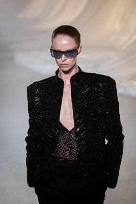 PFW - Balmain Runway A model walks the runway during the Balmain Womenswear Fall Winter 2026-2027 show as part of Paris Fashion Week on March 04, 2026 in Paris, France. Photo by Alexis Jumeau ABACAPRESS.COM Paris France  Copyright: xJumeauxAlexis ABACAx
