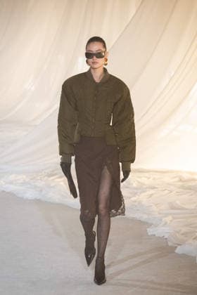 PFW - Balmain Runway A model walks the runway during the Balmain Womenswear Fall Winter 2026-2027 show as part of Paris Fashion Week on March 04, 2026 in Paris, France. Photo by Alexis Jumeau ABACAPRESS.COM Paris France  Copyright: xJumeauxAlexis ABACAx