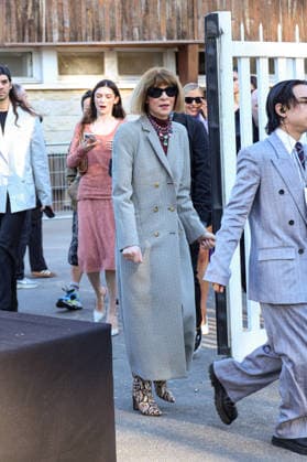 Anna Wintour exits at the Stella McCartney Womens Ready to Wear Fall Winter 2026 2027 show during Paris Fashion Week PFW at the Grand Manège Jean Caucanas, in Paris, France, on March 4th, 2026 Denis Guignebourg Bestimage Exits at the Stella McCartney Womens Ready to Wear Fall Winter 2026 2027 show during Paris Fashion Week PFW at the Grand Manège Jean Caucanas, in Paris, France, on March 4th, 2026 Paris France  Copyright: xDenisxGuignebourgx xBestimagexDenisxGuignebourgx xBestimagex