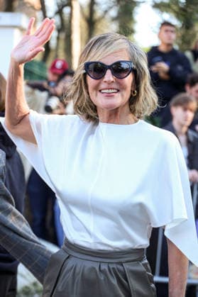Helen Hunt Arrivals at the Stella McCartney Womens Ready to Wear Fall Winter 2026 2027 show during Paris Fashion Week PFW at the Grand Manège Jean Caucanas, in Paris, France, on March 4, 2026 Denis Guignebourg Bestimage Arrivals at the Stella McCartney Womens Ready to Wear Fall Winter 2026 2027 show during Paris Fashion Week PFW at the Grand Manège Jean Caucanas, in Paris, France, on March 4, 2026 Paris France  Copyright: xDenisxGuignebourgx xBestimagexDenisxGuignebourgx xBestimagex