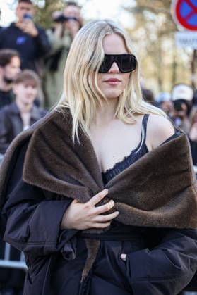 Reneé Rapp at the Arrivals at the Stella McCartney Womens Ready to Wear Fall Winter 2026 2027 show during Paris Fashion Week PFW at the Grand Manège Jean Caucanas, in Paris, France, on March 4, 2026 Denis Guignebourg Bestimage Arrivals at the Stella McCartney Womens Ready to Wear Fall Winter 2026 2027 show during Paris Fashion Week PFW at the Grand Manège Jean Caucanas, in Paris, France, on March 4, 2026 Paris France  Copyright: xDenisxGuignebourgx xBestimagexDenisxGuignebourgx xBestimagex