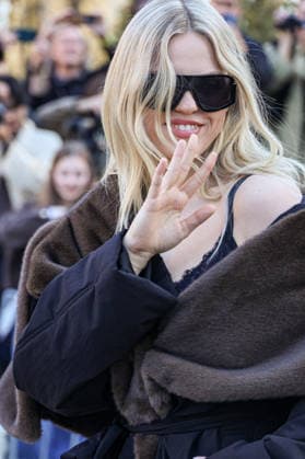 Reneé Rapp at the Arrivals at the Stella McCartney Womens Ready to Wear Fall Winter 2026 2027 show during Paris Fashion Week PFW at the Grand Manège Jean Caucanas, in Paris, France, on March 4, 2026 Denis Guignebourg Bestimage Arrivals at the Stella McCartney Womens Ready to Wear Fall Winter 2026 2027 show during Paris Fashion Week PFW at the Grand Manège Jean Caucanas, in Paris, France, on March 4, 2026 Paris France  Copyright: xDenisxGuignebourgx xBestimagexDenisxGuignebourgx xBestimagex