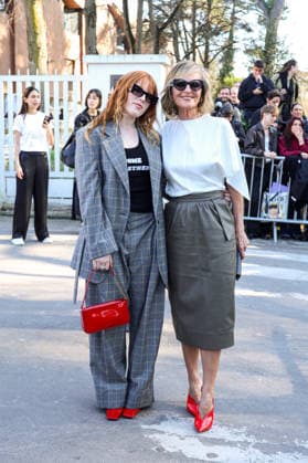 Helen Hunt and her daughter Makena Lei at the arrivals at the Stella McCartney Womens Ready to Wear Fall Winter 2026 2027 show during Paris Fashion Week PFW at the Grand Manège Jean Caucanas, in Paris, France, on March 4, 2026 Denis Guignebourg Bestimage Arrivals at the Stella McCartney Womens Ready to Wear Fall Winter 2026 2027 show during Paris Fashion Week PFW at the Grand Manège Jean Caucanas, in Paris, France, on March 4, 2026 Paris France  Copyright: xDenisxGuignebourgx xBestimagexDenisxGuignebourgx xBestimagex