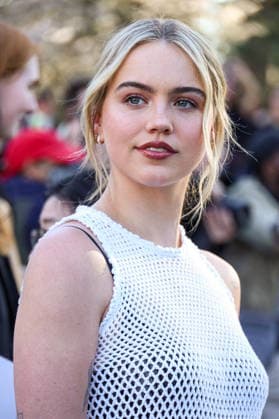 Emma Brooks McAllister arrivals at the Stella McCartney Womens Ready to Wear Fall Winter 2026 2027 show during Paris Fashion Week PFW at the Grand Manège Jean Caucanas, in Paris, France, on March 4, 2026 Denis Guignebourg Bestimage Arrivals at the Stella McCartney Womens Ready to Wear Fall Winter 2026 2027 show during Paris Fashion Week PFW at the Grand Manège Jean Caucanas, in Paris, France, on March 4, 2026 Paris France  Copyright: xDenisxGuignebourgx xBestimagexDenisxGuignebourgx xBestimagex