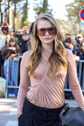 Camille Razat at the Arrivals at the Stella McCartney Womens Ready to Wear Fall Winter 2026 2027 show during Paris Fashion Week PFW at the Grand Manège Jean Caucanas, in Paris, France, on March 4, 2026 Denis Guignebourg Bestimage Arrivals at the Stella McCartney Womens Ready to Wear Fall Winter 2026 2027 show during Paris Fashion Week PFW at the Grand Manège Jean Caucanas, in Paris, France, on March 4, 2026 Paris France  Copyright: xDenisxGuignebourgx xBestimagexDenisxGuignebourgx xBestimagex