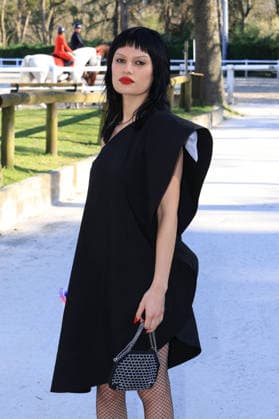 Jerome Domine - PFW - Stella McCartney Photocall - Bela Emma Winder pictured at photocall of the Stella McCartney fashion show during Paris Fashion Week on March 4, 2026 in Paris, France. Photo by Jerome Domine ABACAPRESS.COM Paris France  Copyright: xDominexJerome ABACAx
