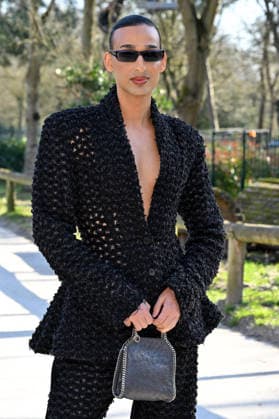 PFW Stella McCartney Photocall Cyrus Veyssi attending a photocall at the Stella McCartney show during Fashion Week in Paris, France on March 4, 2026. Photo by Julien Reynaud APS-Medias ABACAPRESS.COM Paris France  Copyright: xReynaudxJulien APS-Medias ABACAx