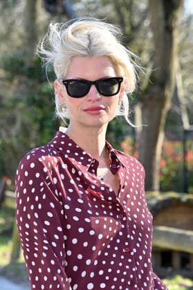 PFW Stella McCartney Photocall Pixie Geldof attending a photocall at the Stella McCartney show during Fashion Week in Paris, France on March 4, 2026. Photo by Julien Reynaud APS-Medias ABACAPRESS.COM Paris France  Copyright: xReynaudxJulien APS-Medias ABACAx