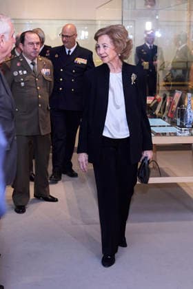 March 4, 2026, Madrid, Madrid, Spain: QUEEN SOFIA visits the exhibition The flag that came from the sea. The colours that identify us Madrid Spain - ZUMAc260 20260304_zep_c260_008 Copyright: xMikexChicorrox