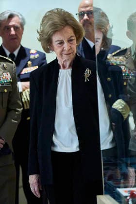 March 4, 2026, Madrid, Madrid, Spain: QUEEN SOFIA visits the exhibition The flag that came from the sea. The colours that identify us Madrid Spain - ZUMAc260 20260304_zep_c260_014 Copyright: xMikexChicorrox