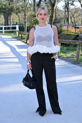 PFW Stella McCartney Photocall Emma Brooks attending a photocall at the Stella McCartney show during Fashion Week in Paris, France on March 4, 2026. Photo by Julien Reynaud APS-Medias ABACAPRESS.COM Paris France  Copyright: xReynaudxJulien APS-Medias ABACAx