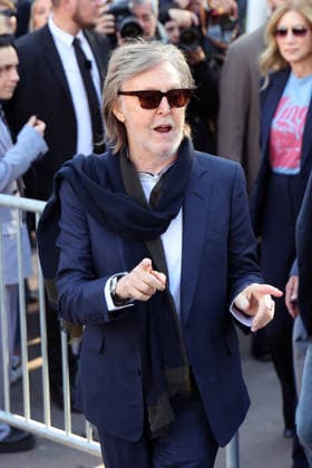 Paul McCartney seen outside Stella McCartney s Fashion Show during Paris Fashion Week - Womenswear Fall Winter 2026 2027 Paul McCartney seen outside Stella McCartney s Fashion Show during Paris Fashion Week - Womenswear Fall Winter 2026 2027 in Paris on March 4, 2026.  Copyright: xBertrandxVanierx