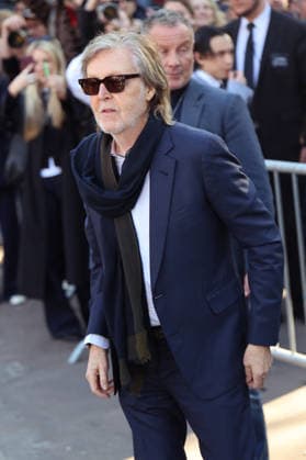 Paul McCartney seen outside Stella McCartney s Fashion Show during Paris Fashion Week - Womenswear Fall Winter 2026 2027 Paul McCartney seen outside Stella McCartney s Fashion Show during Paris Fashion Week - Womenswear Fall Winter 2026 2027 in Paris on March 4, 2026.  Copyright: xBertrandxVanierx