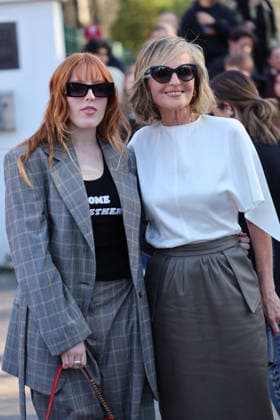 Helen Hunt and her daughter Makena Lei Carnahan seen outside Stella McCartney s Fashion Show during Paris Fashion Week - Womenswear Fall Winter 2026 2027 Helen Hunt and her daughter Makena Lei Carnahan seen outside Stella McCartney s Fashion Show during Paris Fashion Week - Womenswear Fall Winter 2026 2027 in Paris on March 4, 2026  Copyright: xBertrandxVanierx