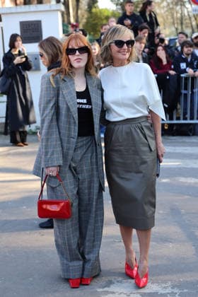 Helen Hunt and her daughter Makena Lei Carnahan seen outside Stella McCartney s Fashion Show during Paris Fashion Week - Womenswear Fall Winter 2026 2027 Helen Hunt and her daughter Makena Lei Carnahan seen outside Stella McCartney s Fashion Show during Paris Fashion Week - Womenswear Fall Winter 2026 2027 in Paris on March 4, 2026  Copyright: xBertrandxVanierx
