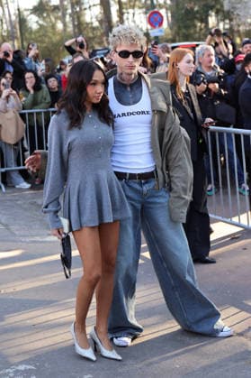 Casie Baker and Machine Gun Kelly seen outside Stella McCartney s Fashion Show during Paris Fashion Week - Womenswear Fall Winter 2026 2027 Casie Baker and Machine Gun Kelly seen outside Stella McCartney s Fashion Show during Paris Fashion Week - Womenswear Fall Winter 2026 2027 in paris on March 4, 2026  Copyright: xBertrandxVanierx